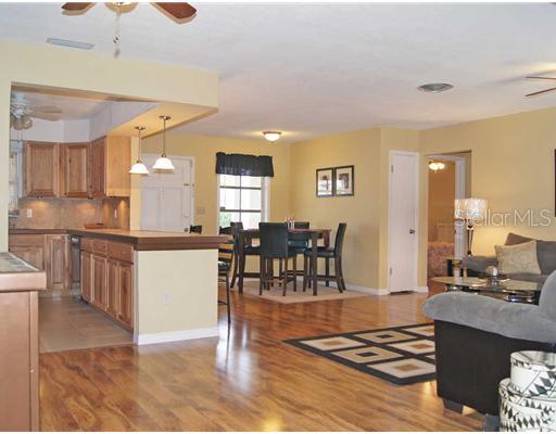 Image 7 of 30 For 487 Midway Drive B