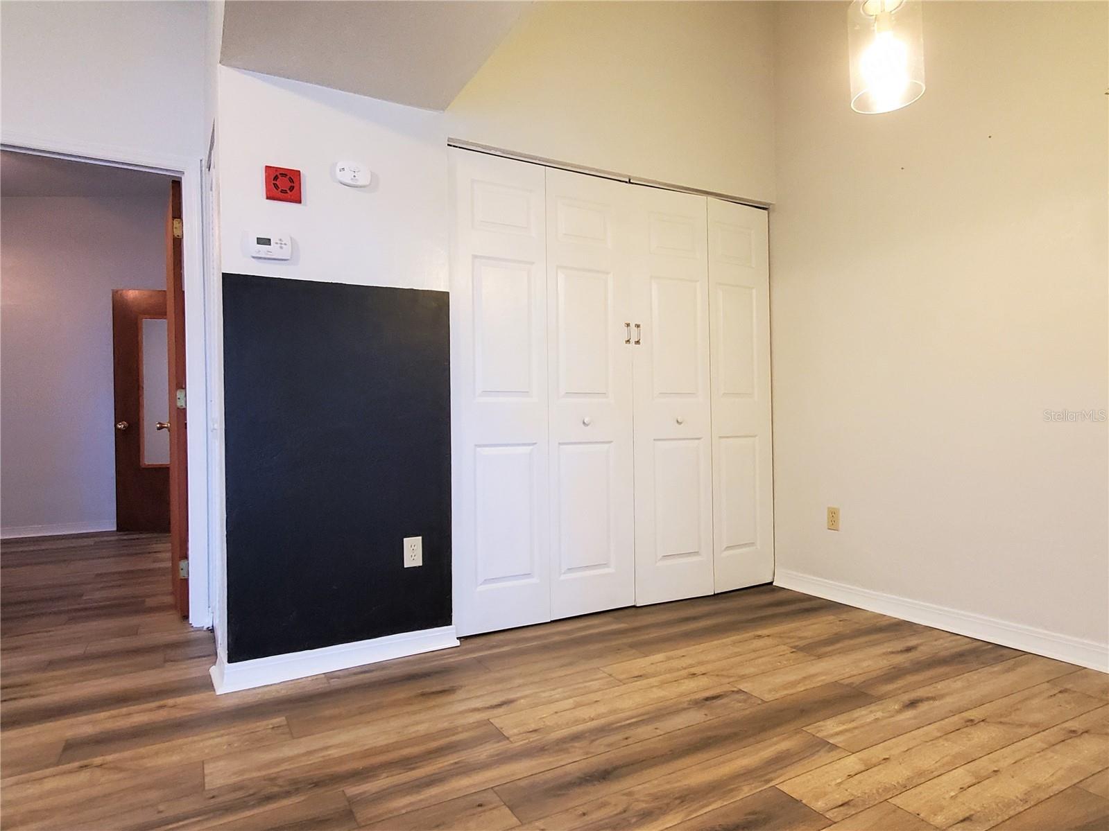 Image 7 of 17 For 2360 Sw Archer Rd  211