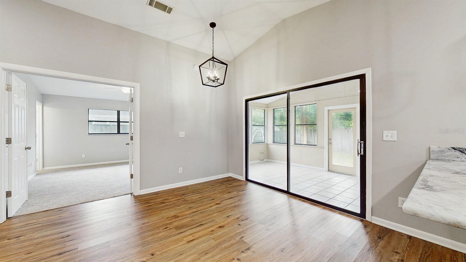 Image 7 of 34 For 7320 21st Way
