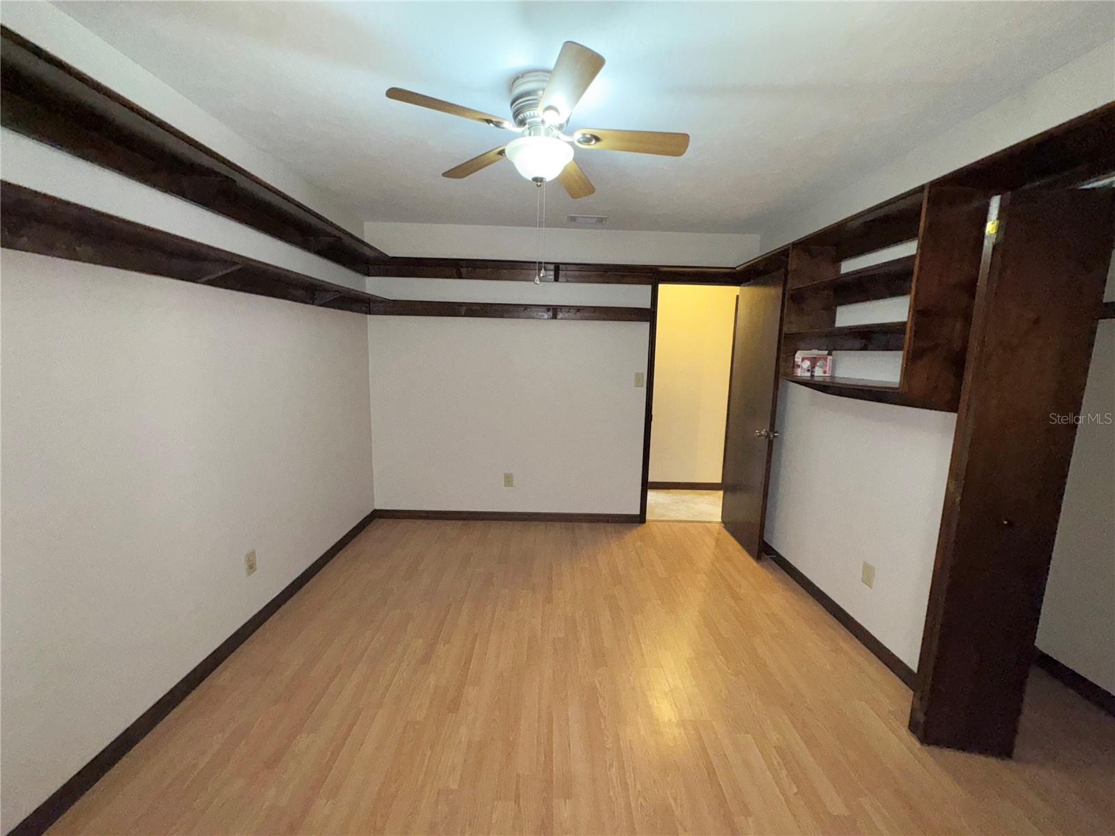 Image 12 of 21 For 4300 17th Terrace