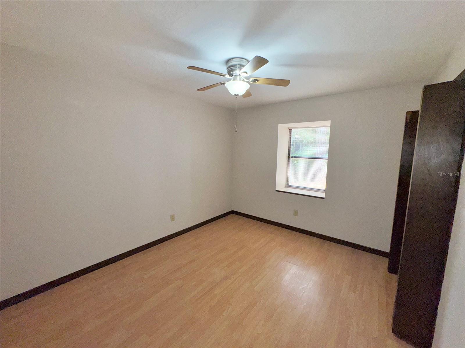 Image 16 of 21 For 4300 17th Terrace