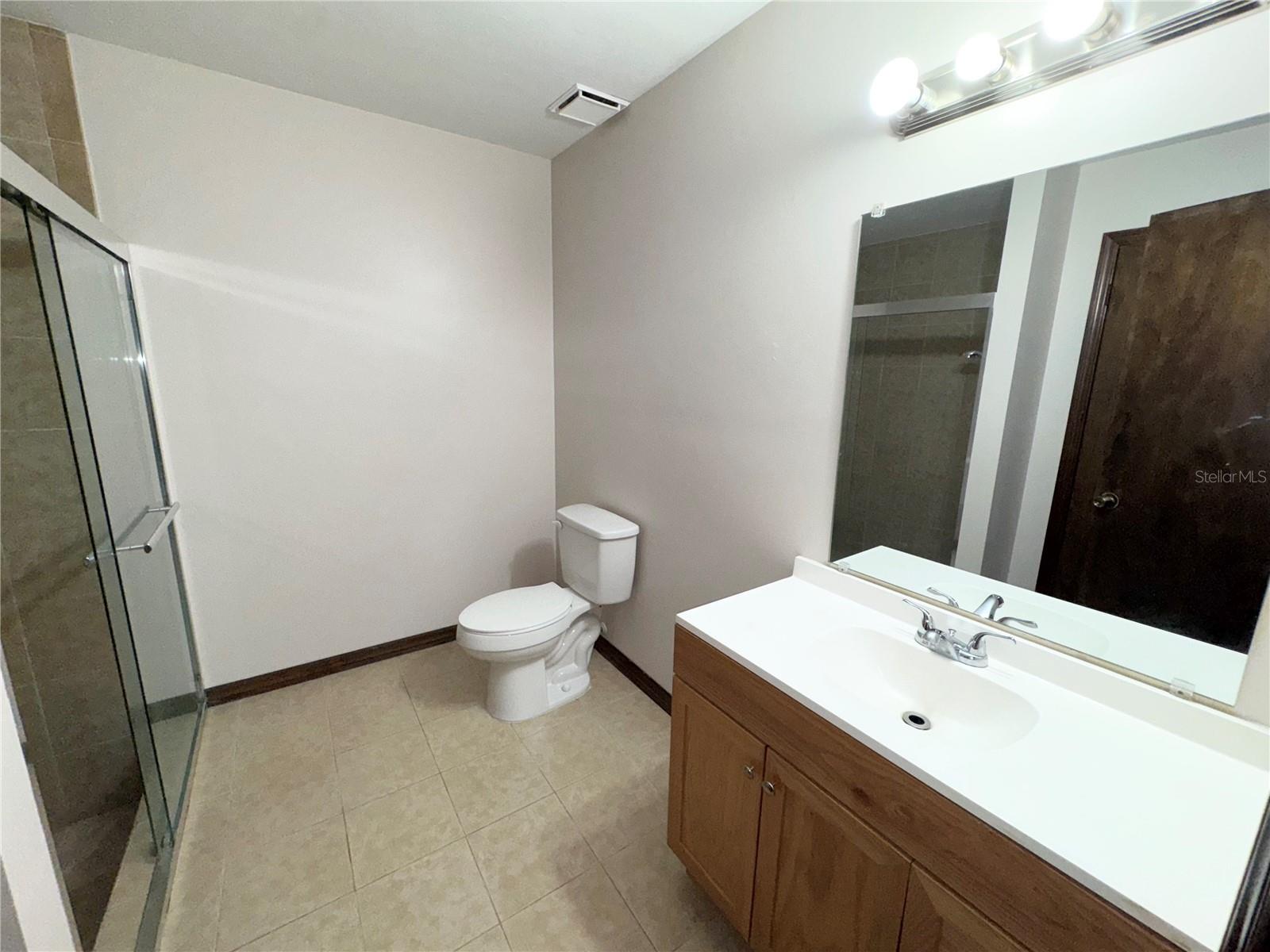 Image 20 of 21 For 4300 17th Terrace