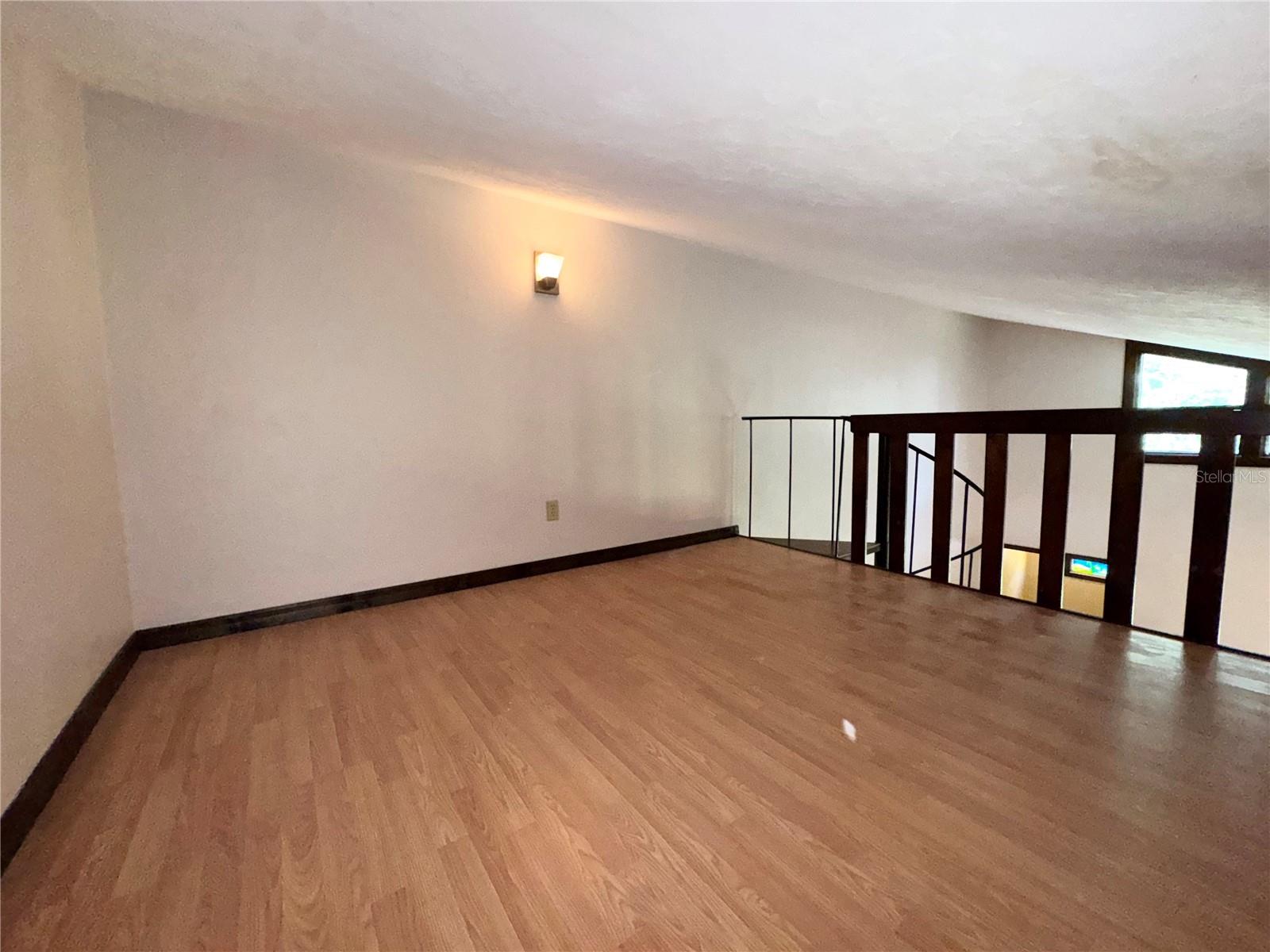 Image 6 of 21 For 4300 17th Terrace