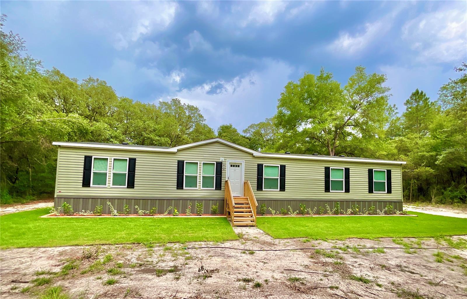 Image 3 of 50 For 616 Lake Susan Road