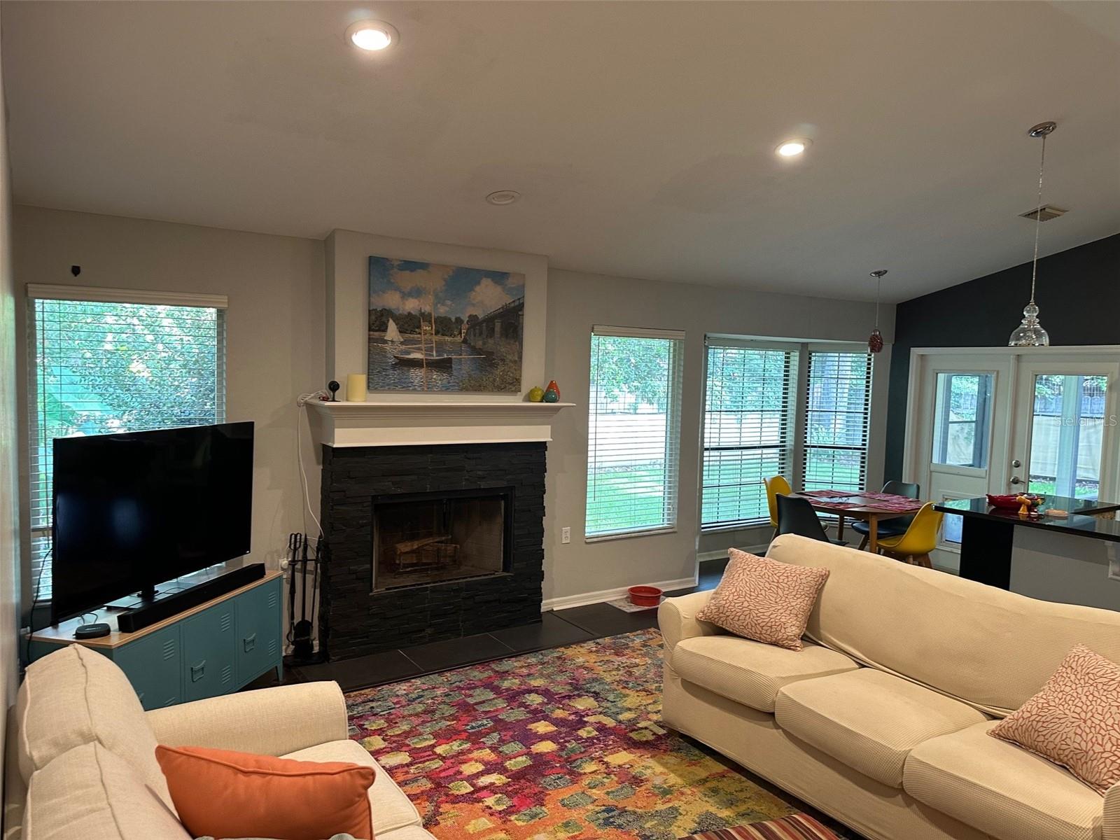 Image 20 of 48 For 1104 79th Terrace