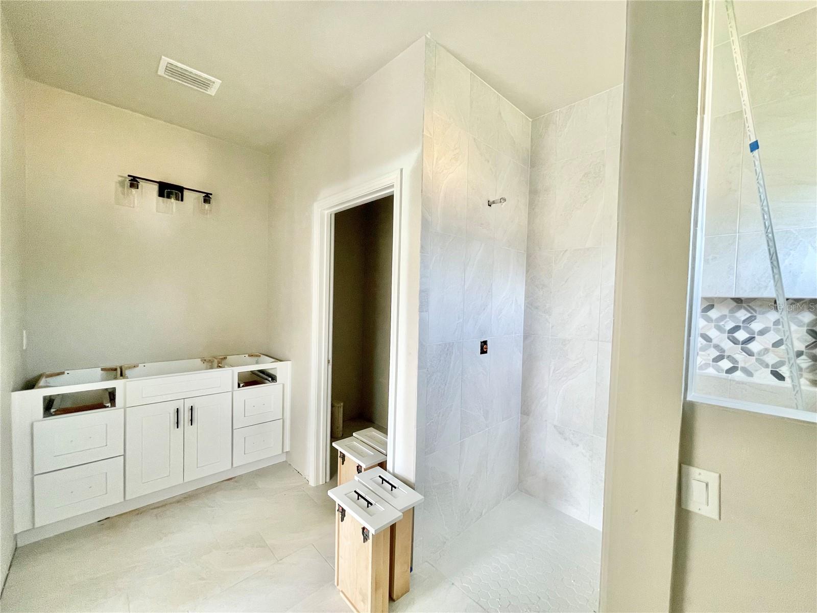 Image 47 of 49 For 1021 67th Way