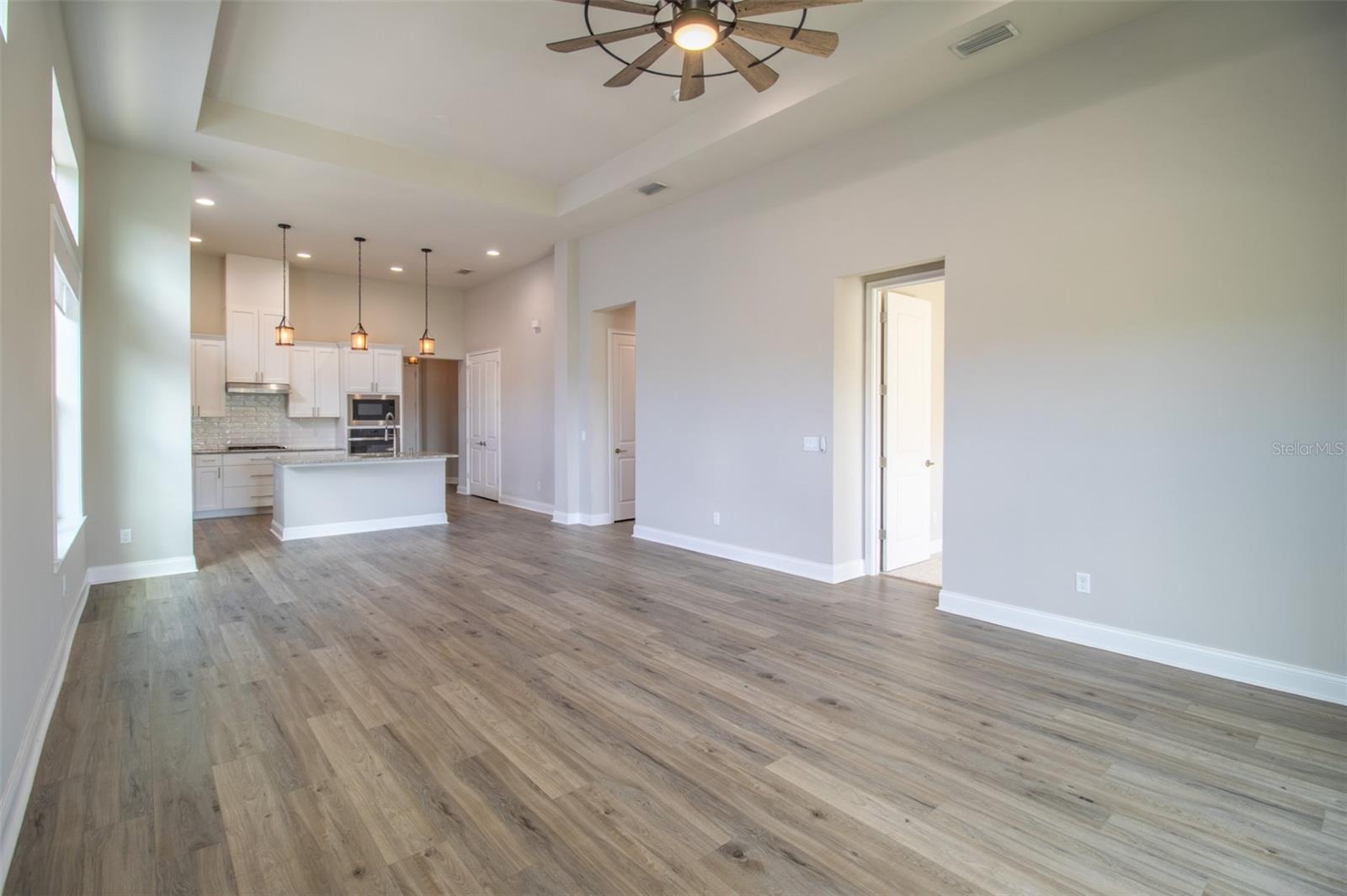 Image 7 of 17 For 3337 120th Terrace
