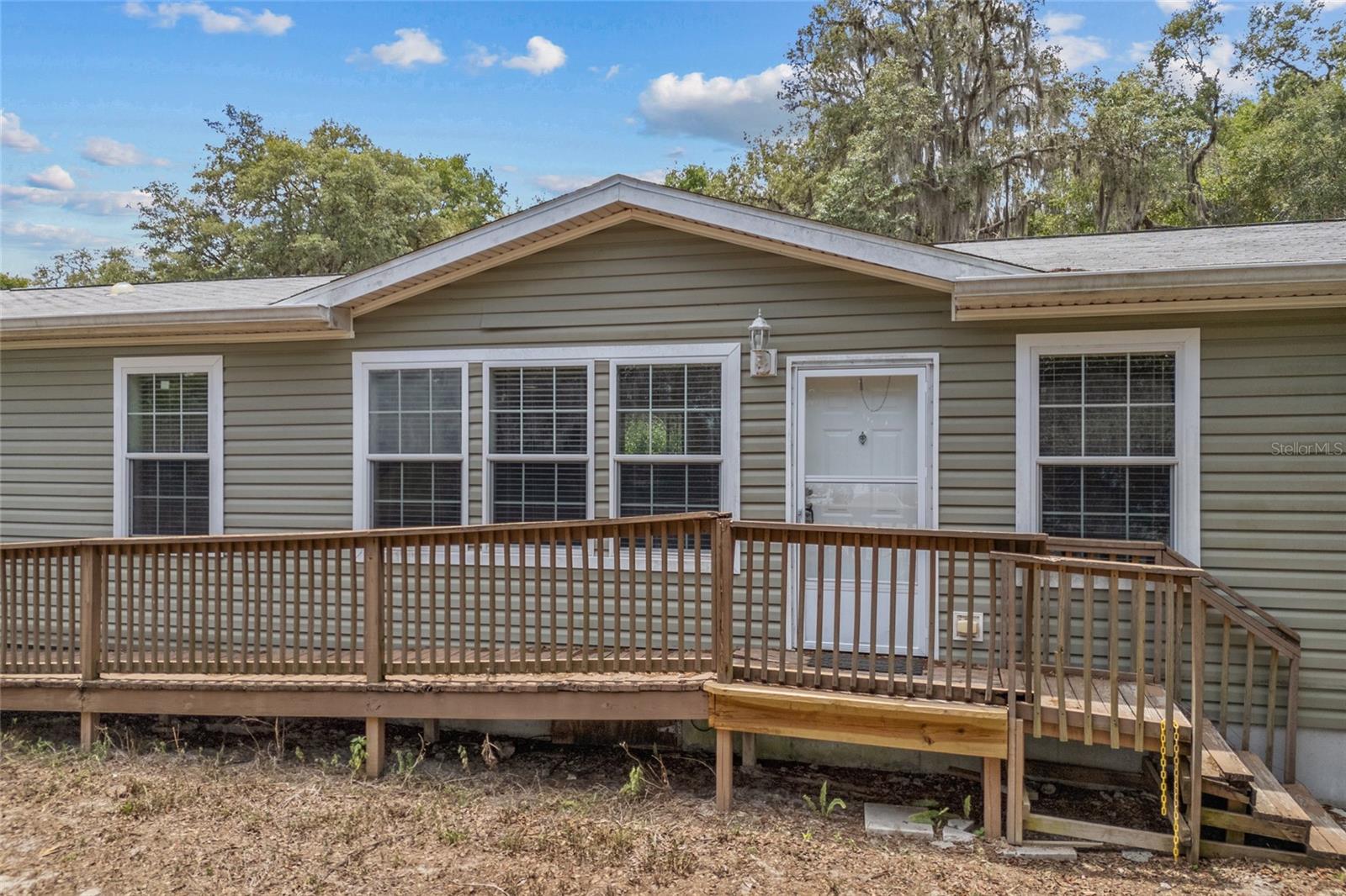 Details for 240 Swan Lake Drive, MELROSE, FL 32666