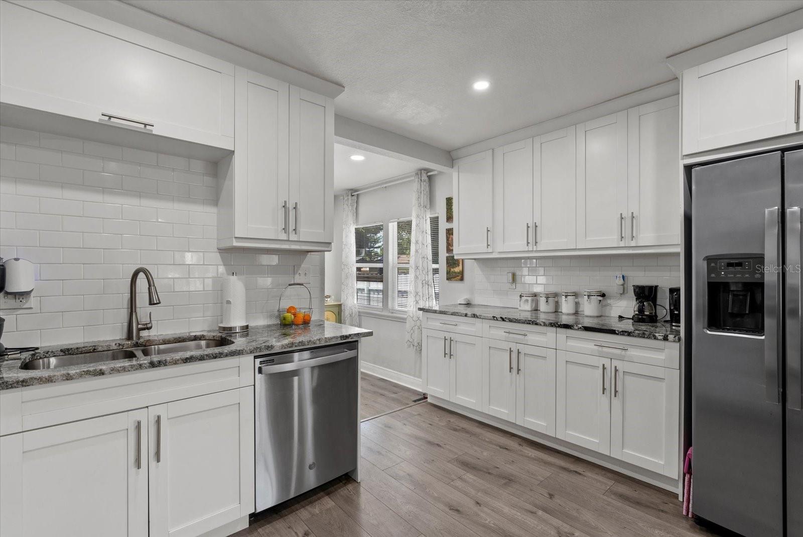 Image 10 of 48 For 4444 5th Avenue S