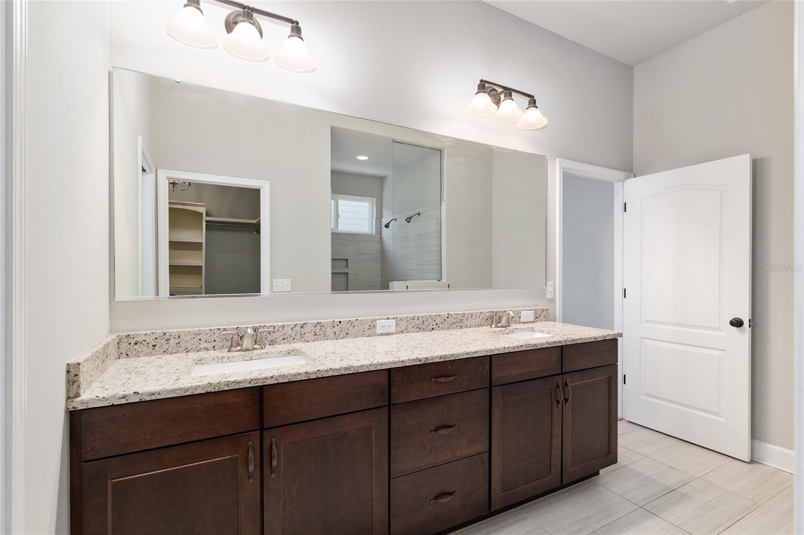 Image 34 of 72 For 2556 118th Terrace