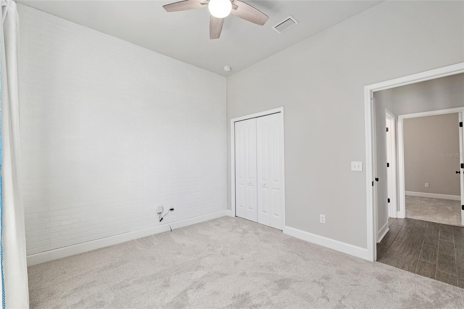 Image 40 of 72 For 2556 118th Terrace