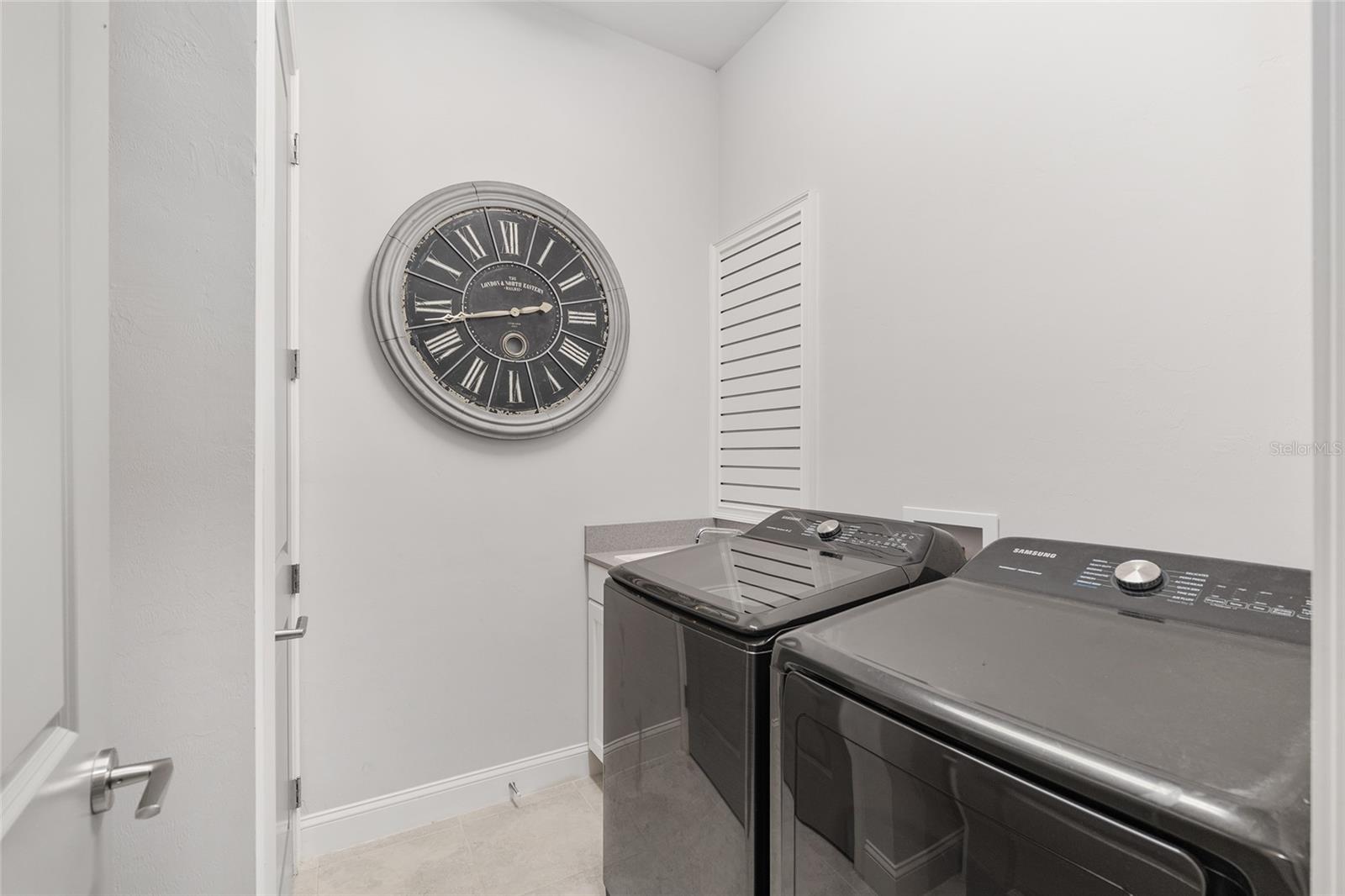 Image 12 of 63 For 11890 33rd Lane