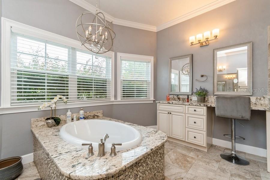 Image 31 of 45 For 6813 83rd Terrace