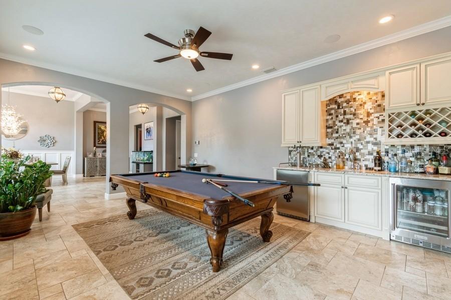 Image 6 of 45 For 6813 83rd Terrace