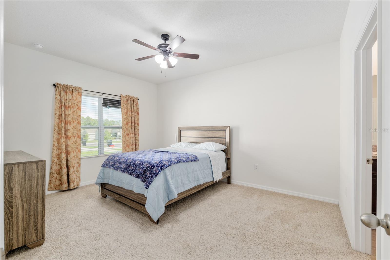 Image 25 of 53 For 5983 83rd Terrace