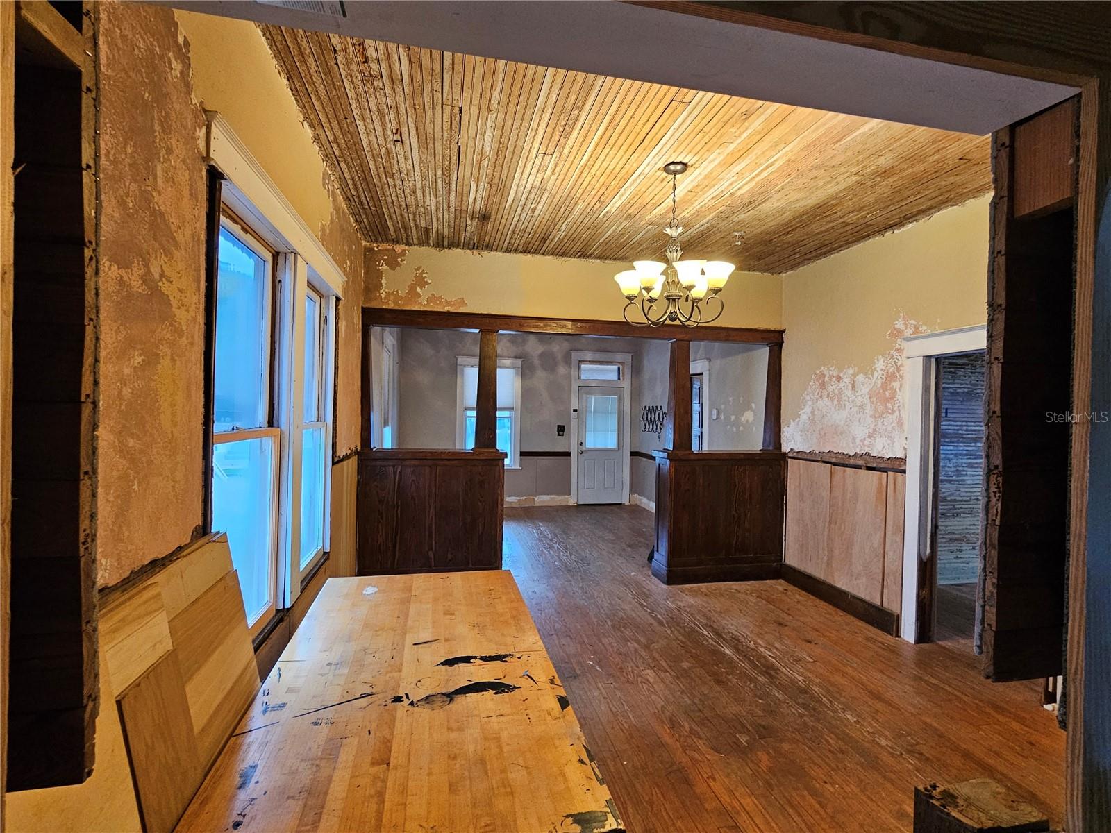 Image 42 of 52 For 917 15th Avenue