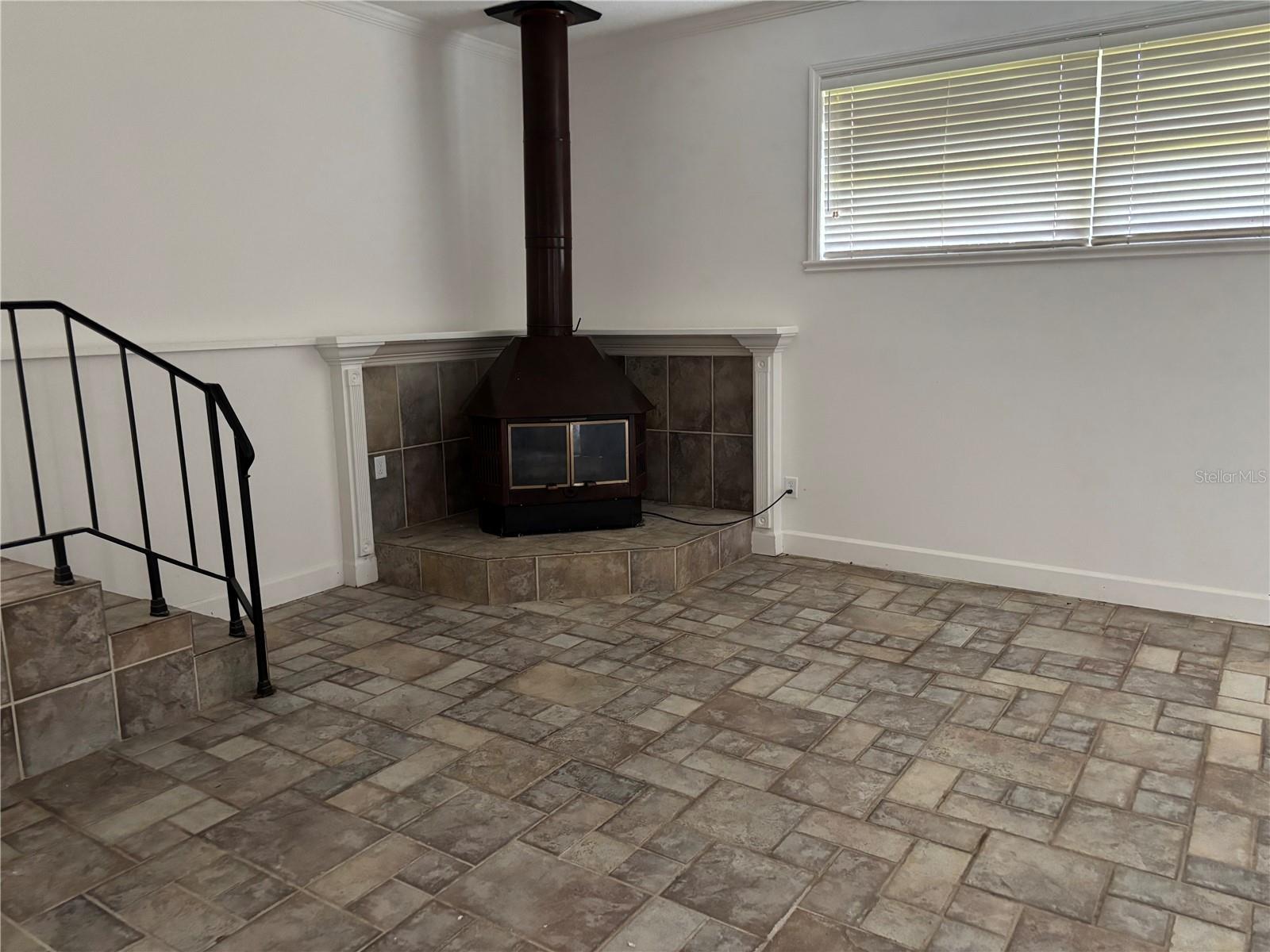 Image 16 of 18 For 600 122nd Street