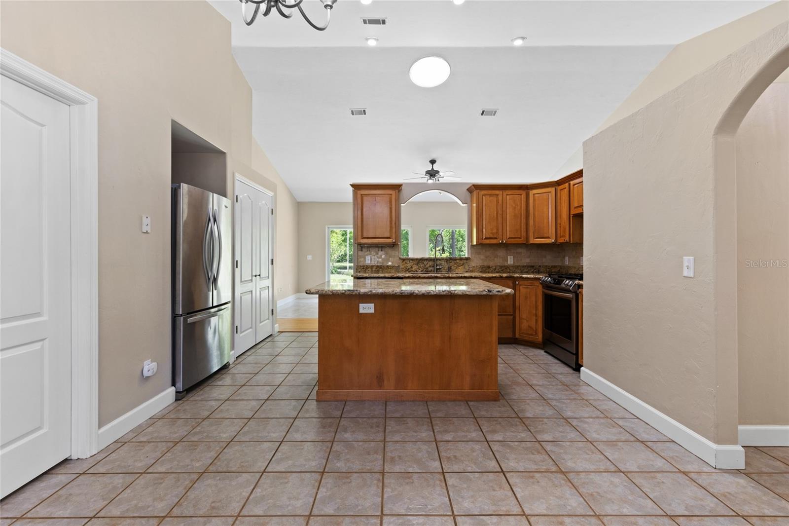 Image 13 of 48 For 17920 177th Avenue