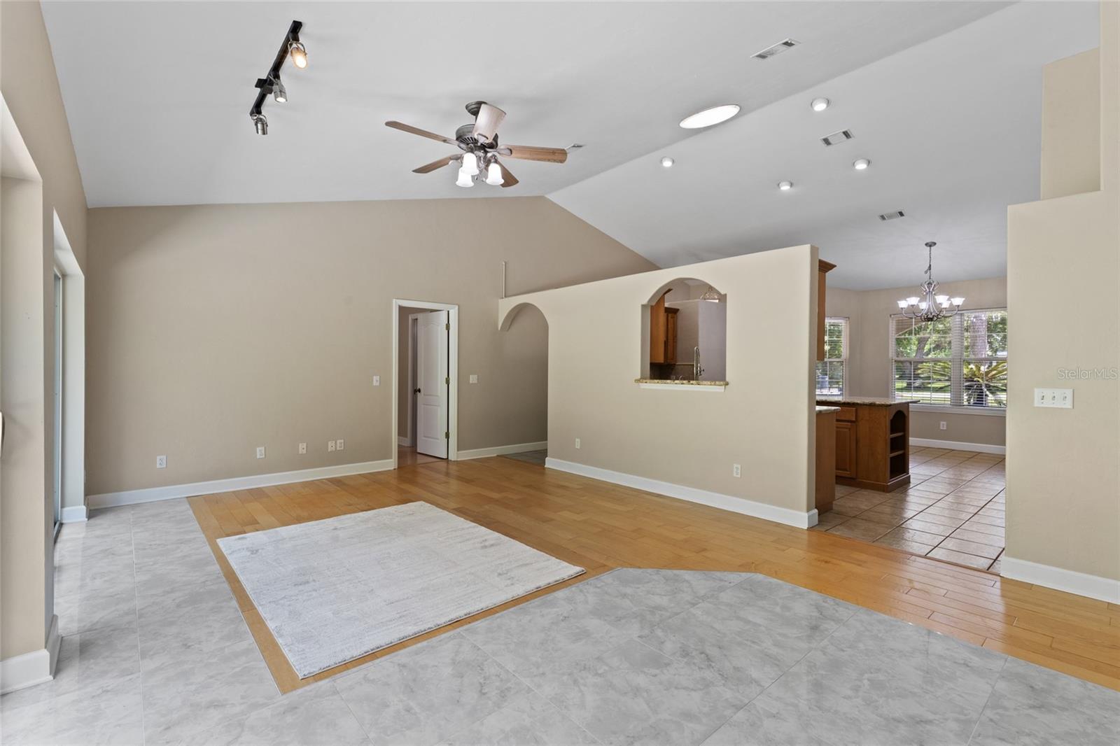 Image 16 of 48 For 17920 177th Avenue