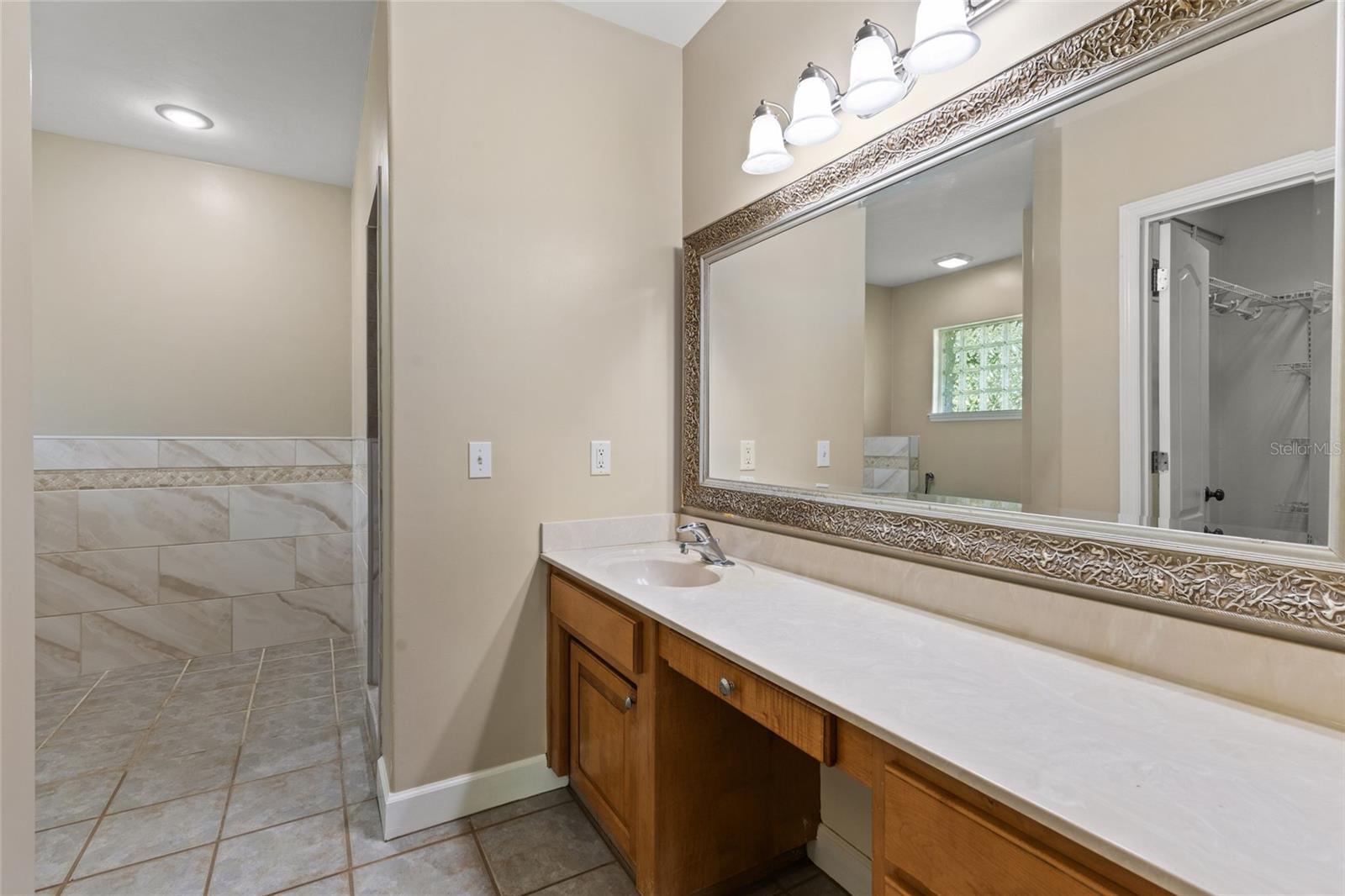 Image 22 of 48 For 17920 177th Avenue