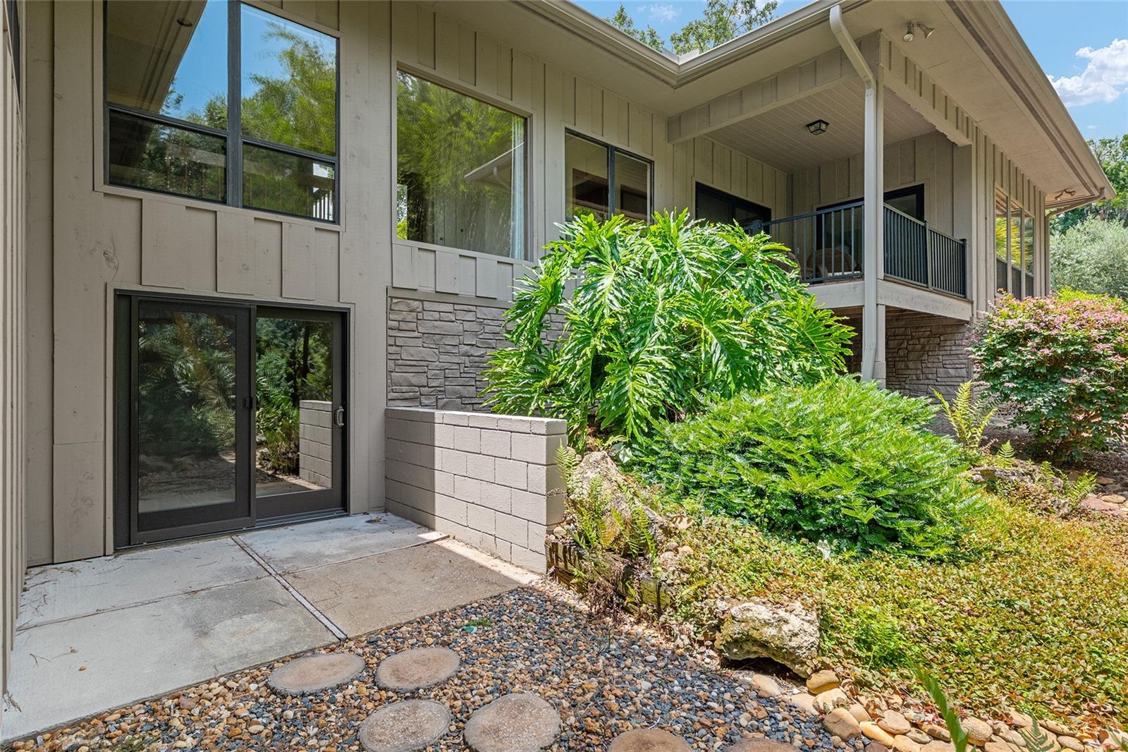 Image 68 of 75 For 6501 16th Place