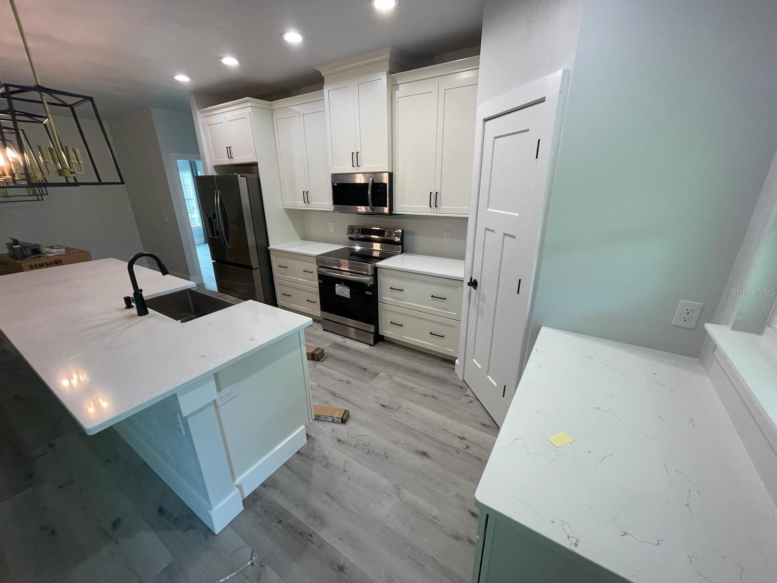 Image 3 of 11 For 4102 26th Drive