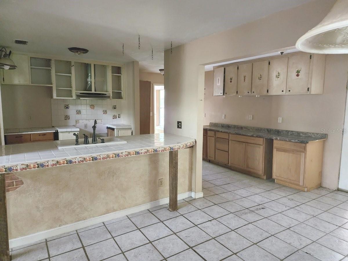 Image 11 of 20 For 16302 74th Avenue