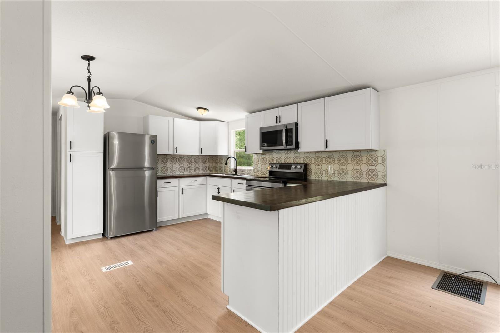 Image 12 of 39 For 4329 288th Street