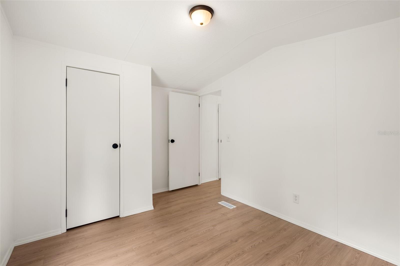 Image 21 of 39 For 4329 288th Street