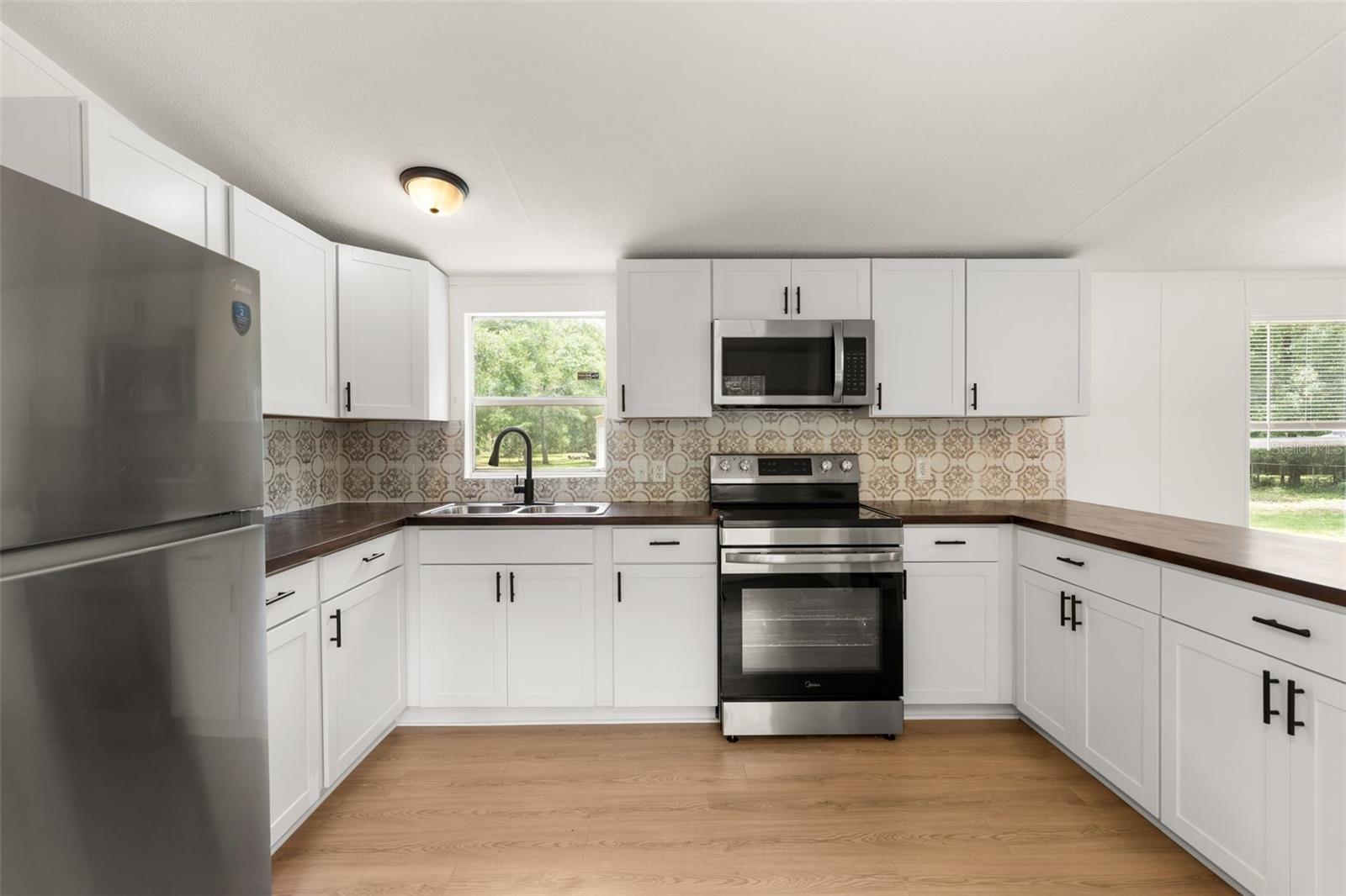 Image 9 of 39 For 4329 288th Street