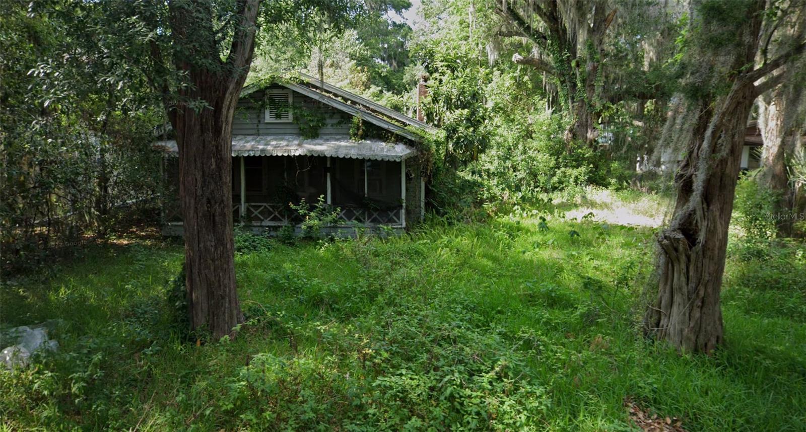 Listing Details for 512 9th Avenue, GAINESVILLE, FL 32601