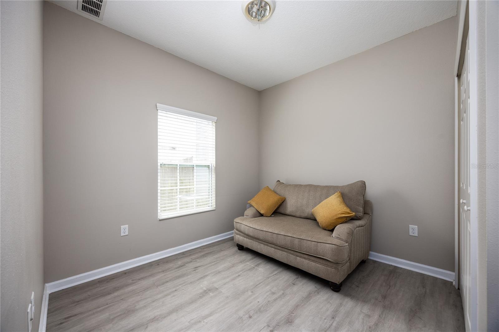 Image 18 of 23 For 2060 76th Place