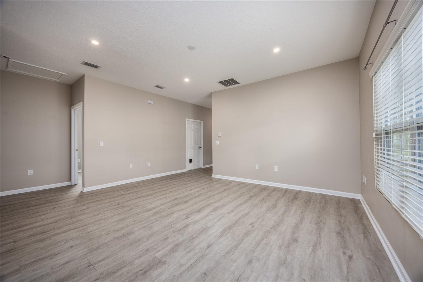 Image 19 of 23 For 2060 76th Place