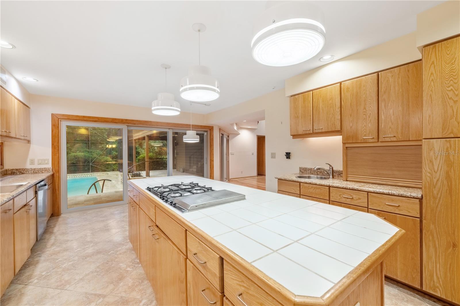 Image 13 of 68 For 1225 23rd Terrace