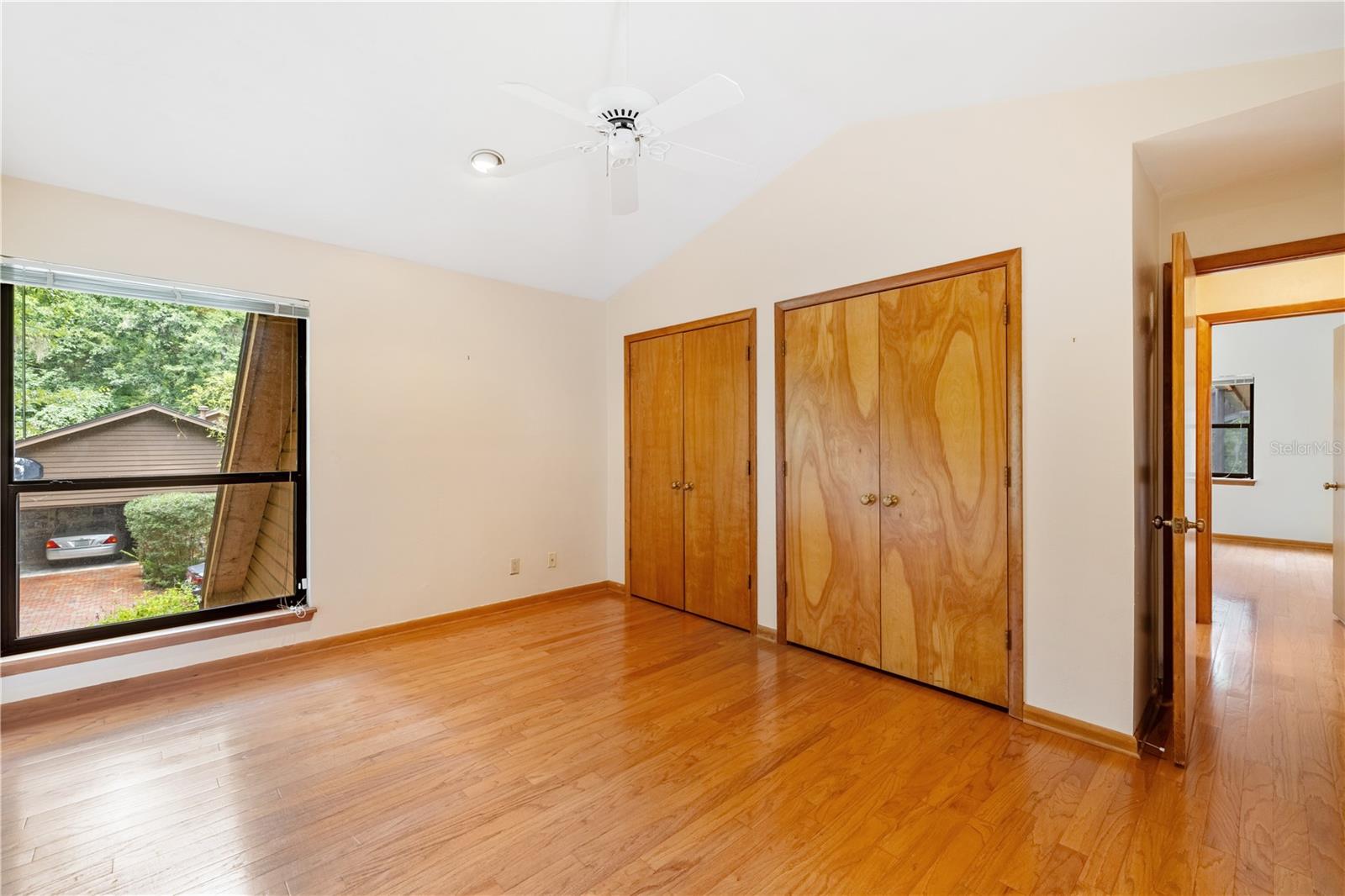 Image 30 of 68 For 1225 23rd Terrace