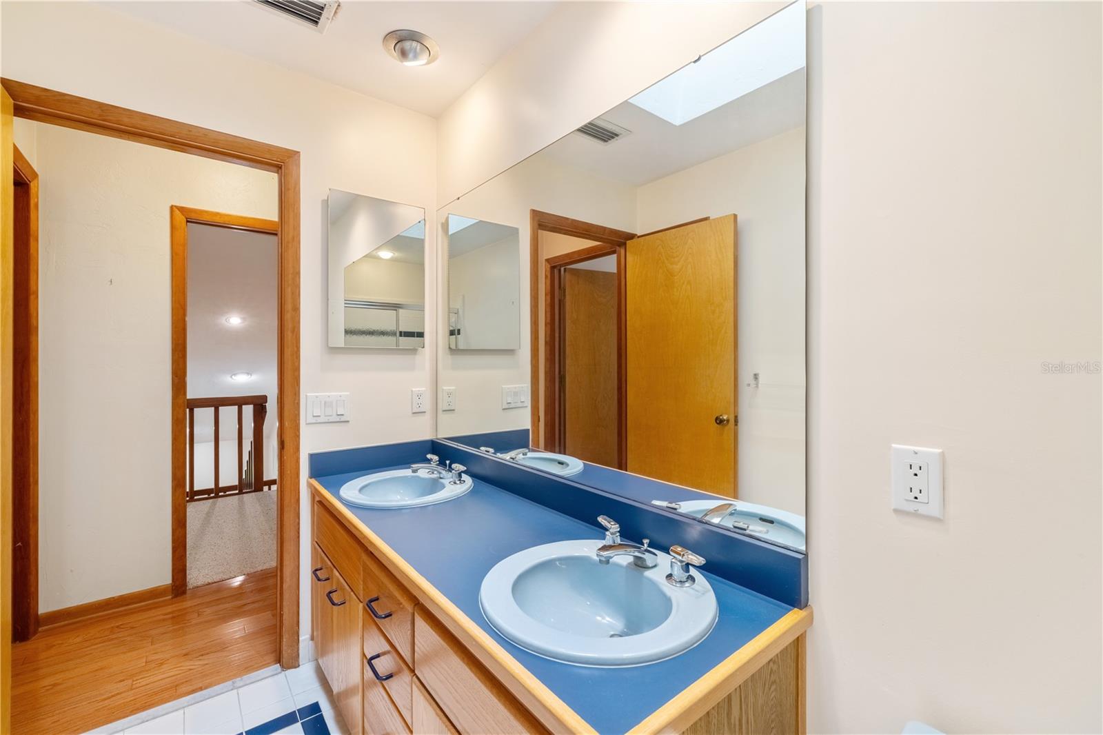 Image 34 of 68 For 1225 23rd Terrace