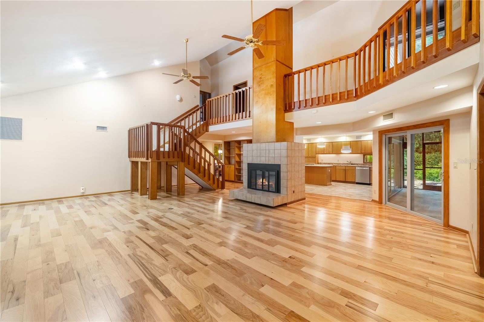Image 7 of 68 For 1225 23rd Terrace