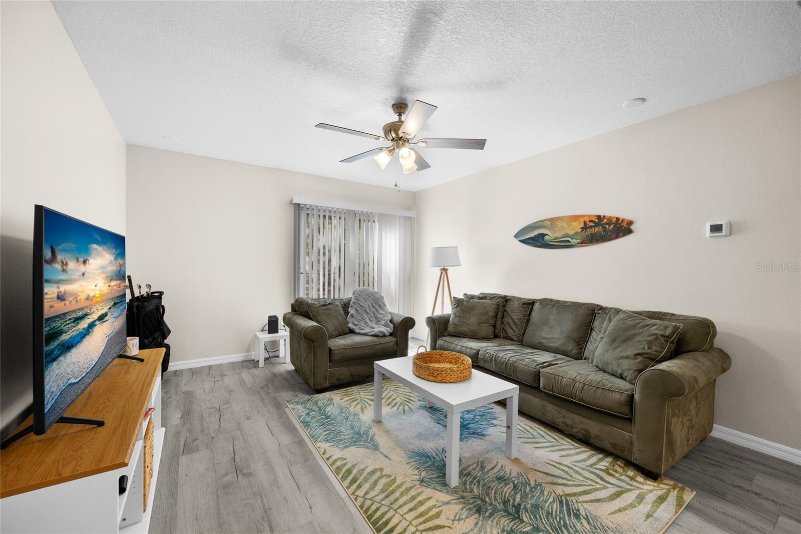 Image 3 of 20 For 1700 16th Court E9