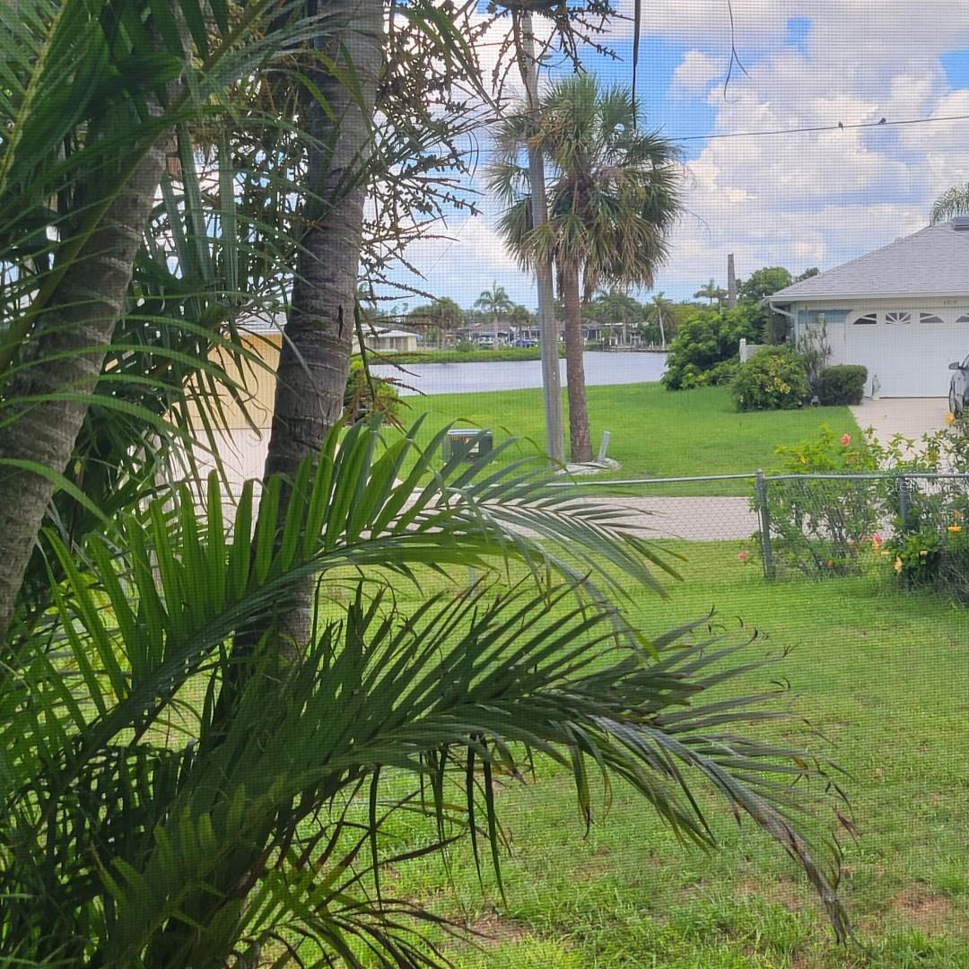 Image 19 of 24 For 4611 Herman Circle