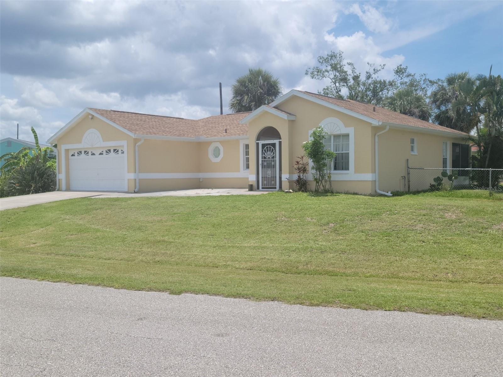 Image 3 of 24 For 4611 Herman Circle