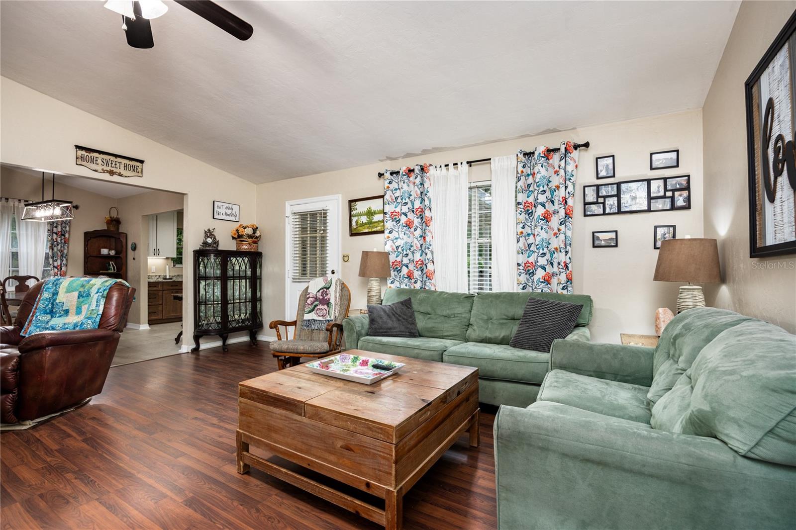 Image 10 of 37 For 25308 17th Avenue