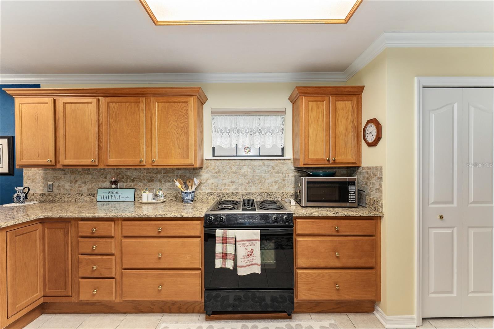 Image 10 of 46 For 10922 Palmetto Boulevard
