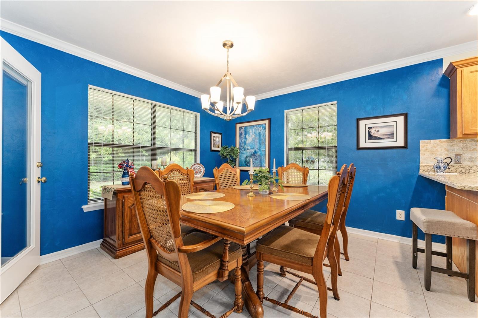 Image 13 of 46 For 10922 Palmetto Boulevard