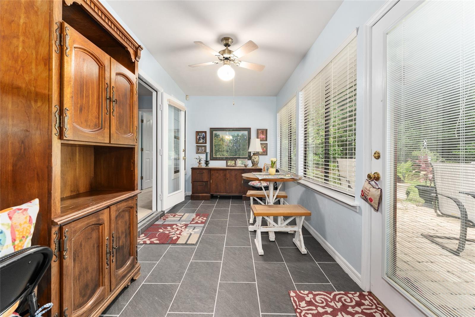 Image 27 of 46 For 10922 Palmetto Boulevard