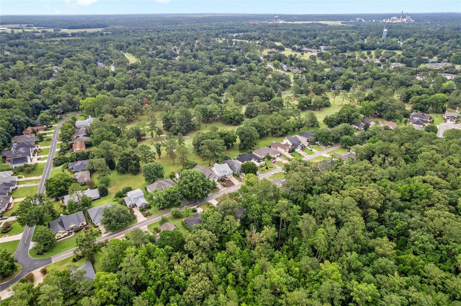 Image 41 of 46 For 10922 Palmetto Boulevard