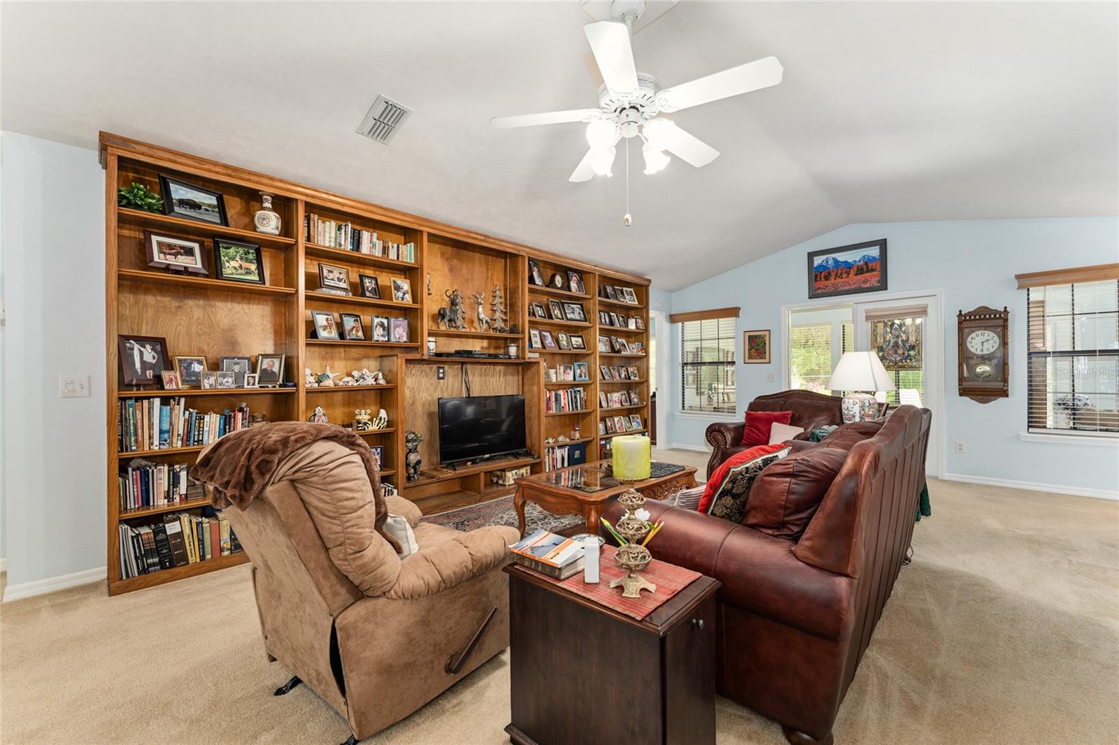 Image 6 of 46 For 10922 Palmetto Boulevard