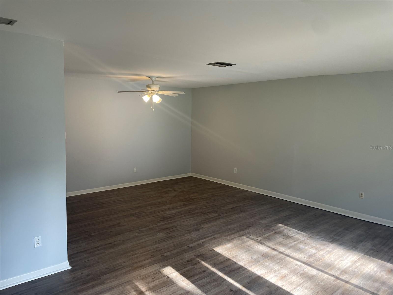 Image 5 of 26 For 112 29th Street
