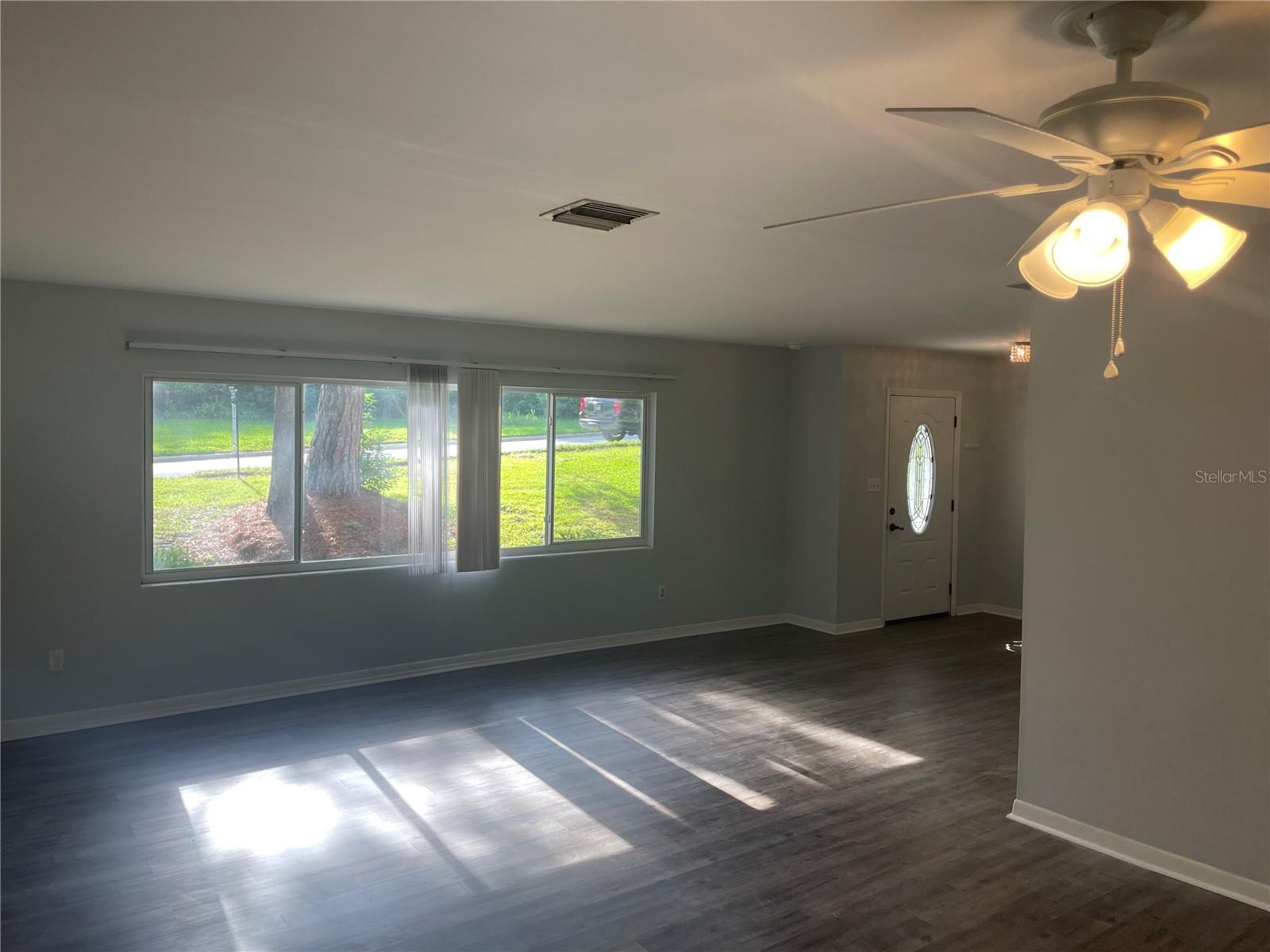 Image 7 of 26 For 112 29th Street