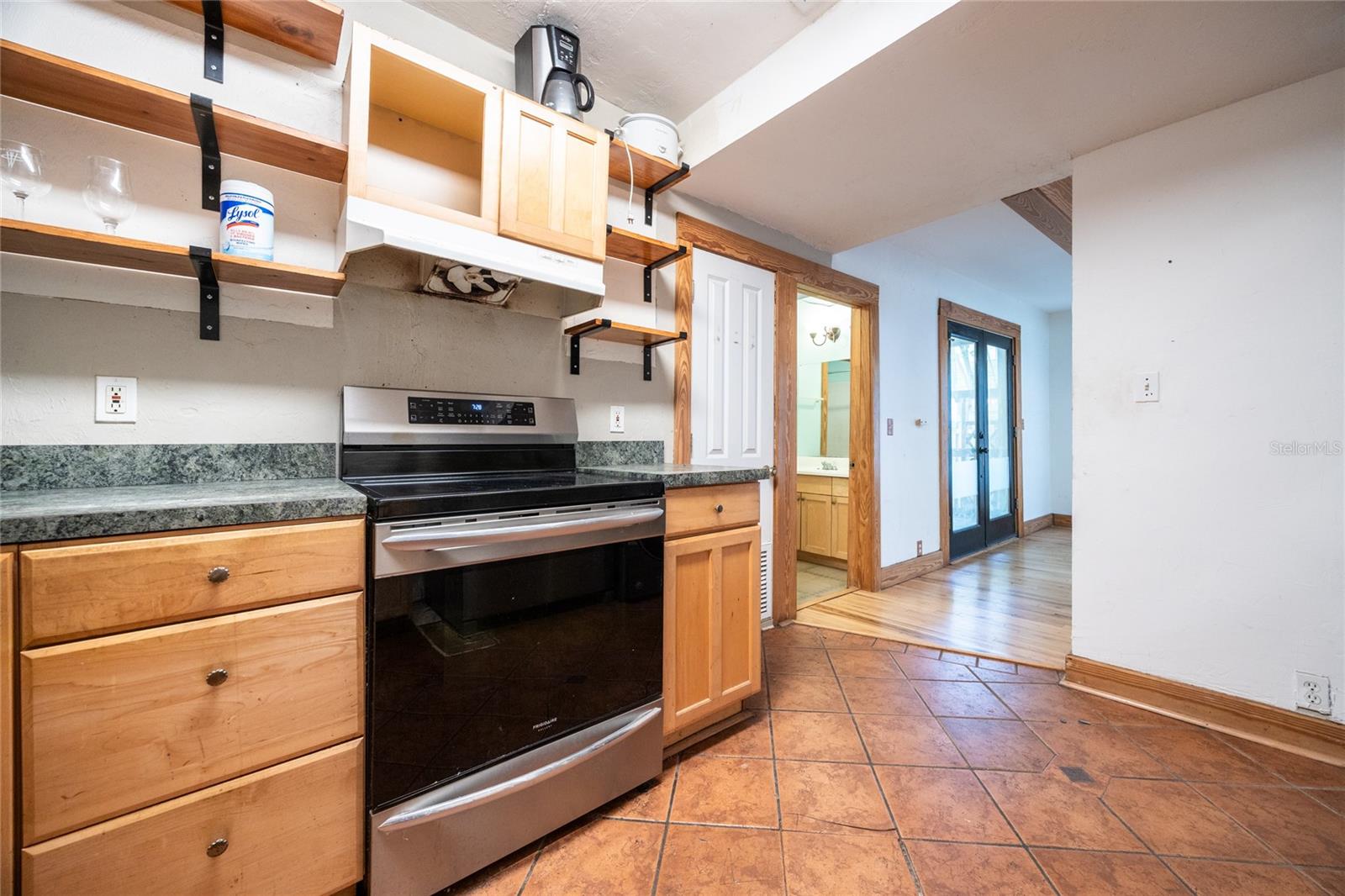 Image 20 of 49 For 407 8th Street