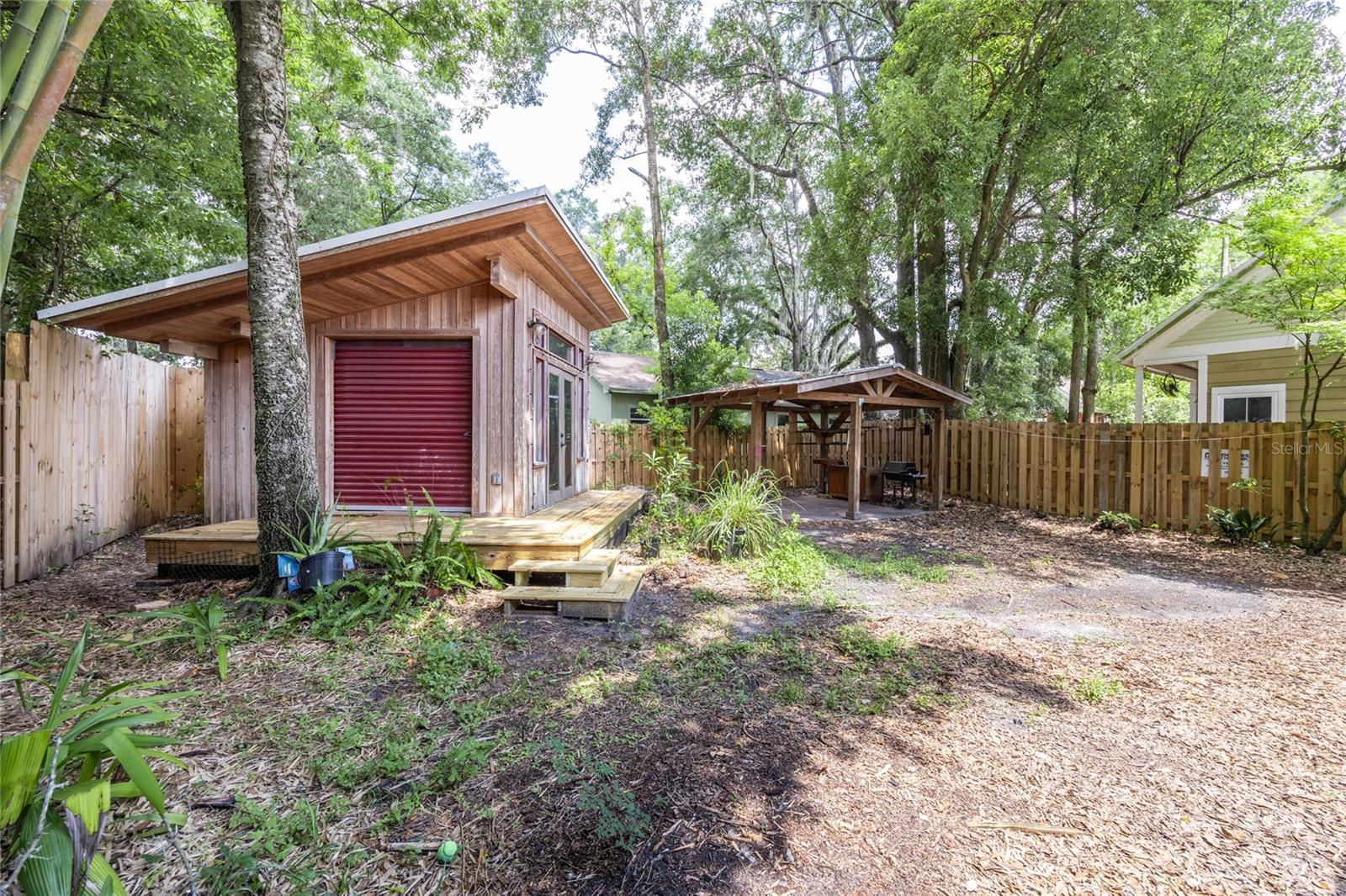 Image 42 of 49 For 407 8th Street